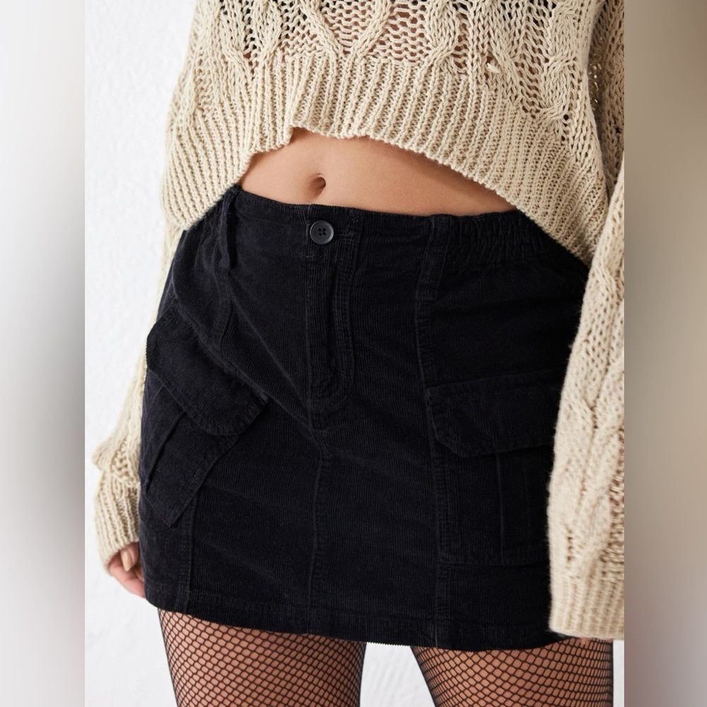 NWT Urban Outfitters BDG Y2K Corduroy Mini Skirt